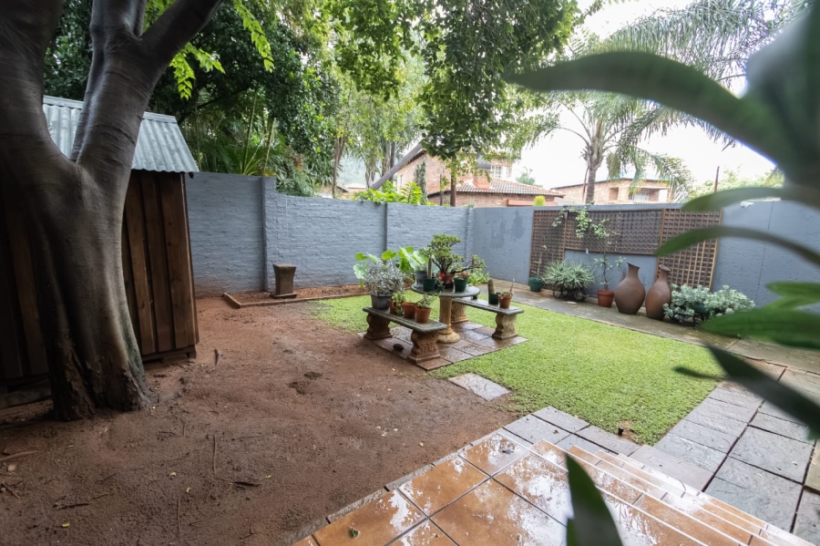 3 Bedroom Property for Sale in Safari Gardens North West